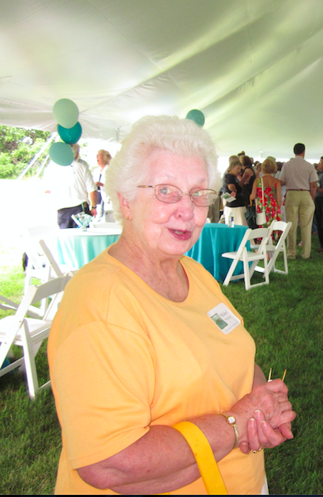 IN MEMORIUM: Mabel Walker