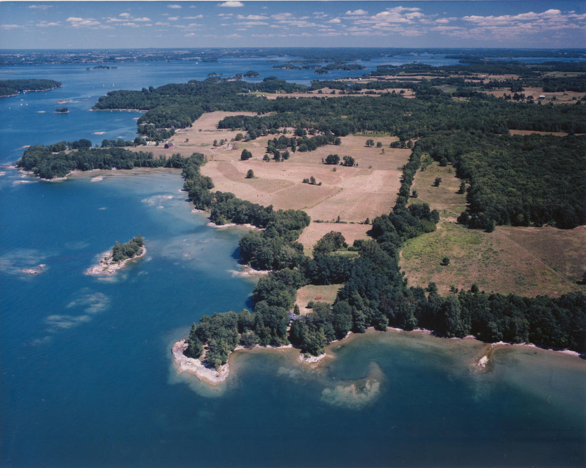A (Very) Brief Geologic History of the Thousand Islands Region and the Frontenac Arch